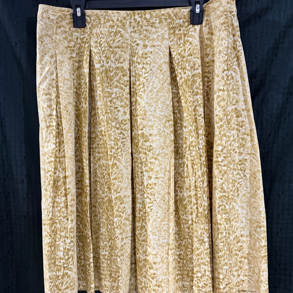 Talbots Pleated A-Line Skirt Women’s Size 14 Yellow White Abstract Print Cotton